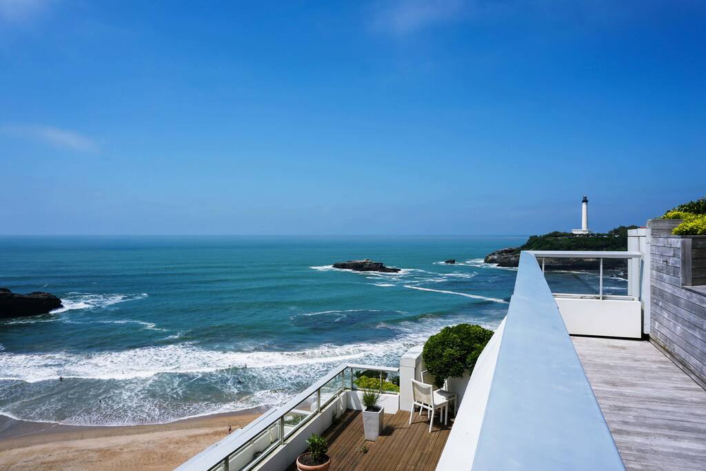 La vue depuis la terrasse // the view from the terrace