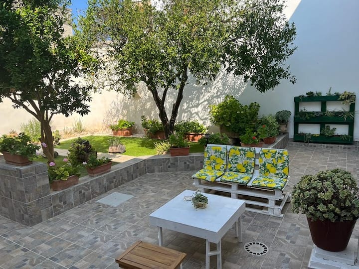 Casa Lu Farnaru