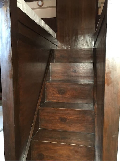 step of bunk bed