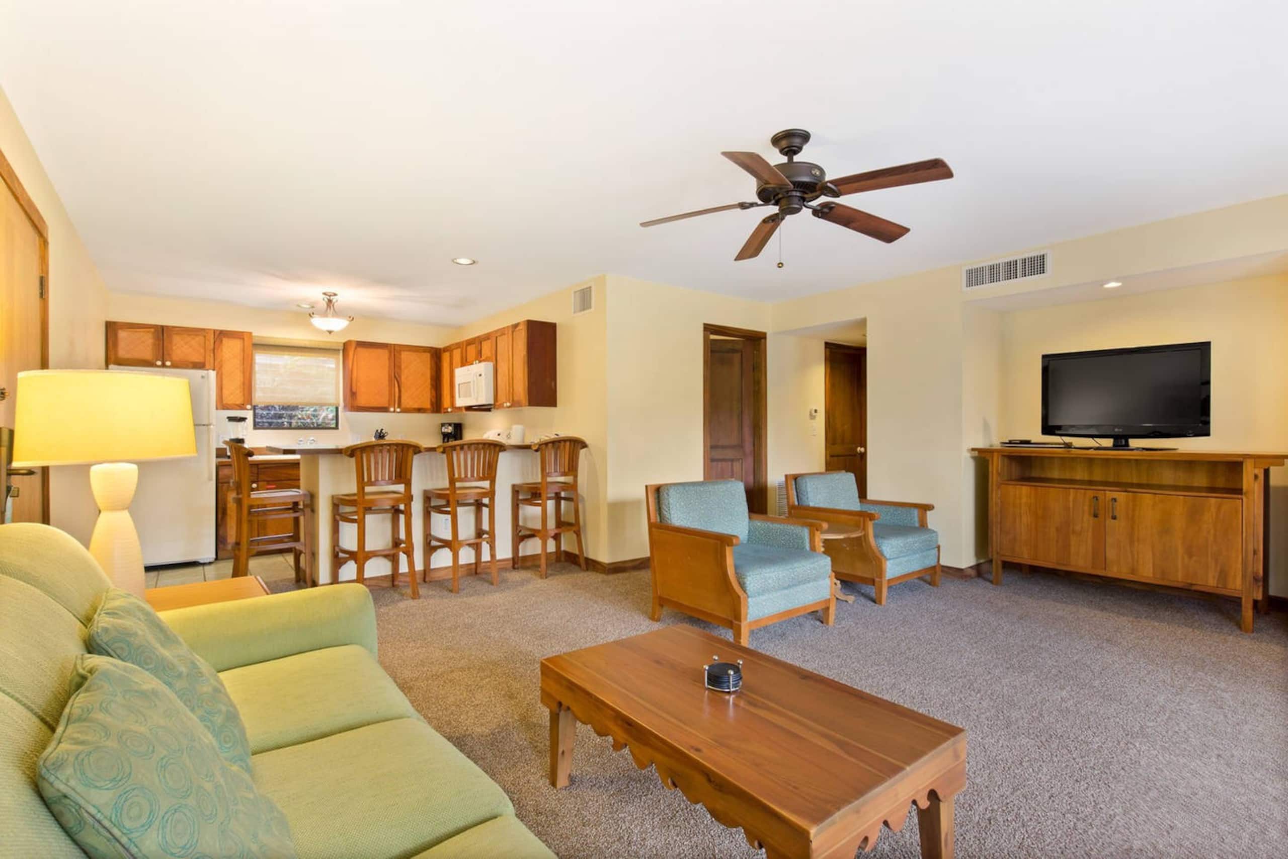 Condo in Kailua-Kona · ★4.81 · 2 bedrooms · 2 beds · 2 baths - Image 5