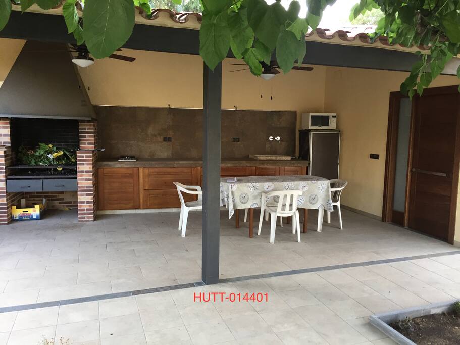 Barbacoa / Vestidor exterior