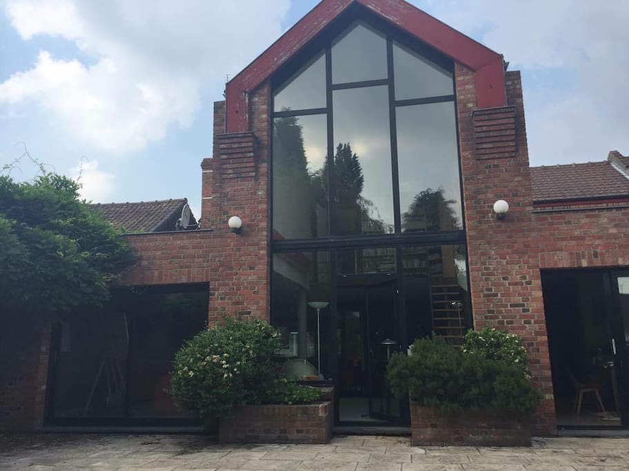 La maison côté jardin