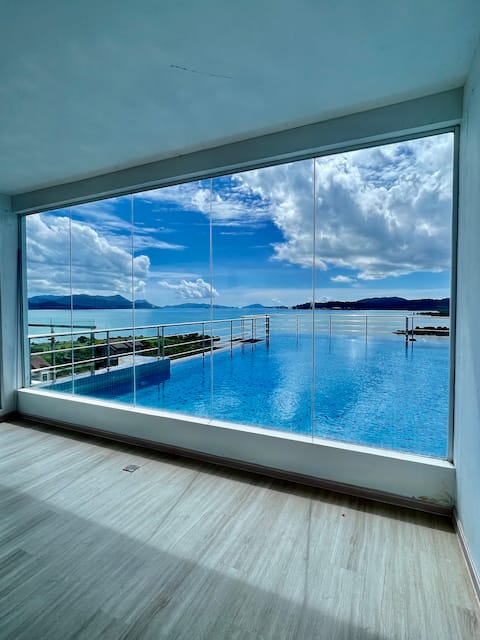 Ocean View *3 Bedrooms,One Piece,Seaview homestay*