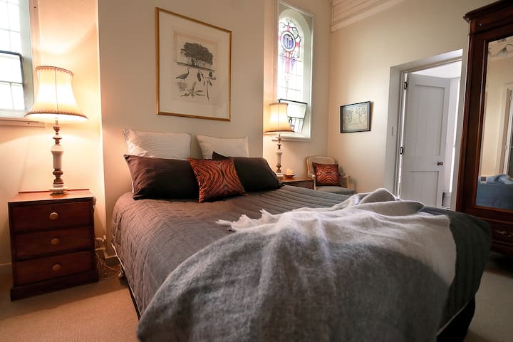 King Room (Priests Quarters)