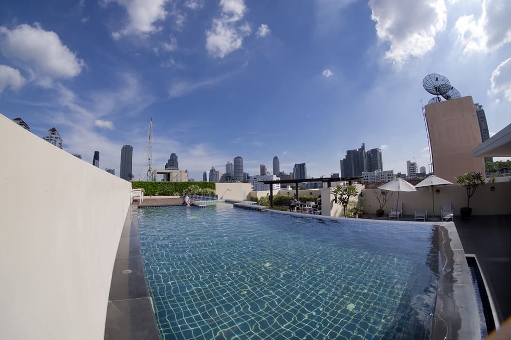 swimming pool