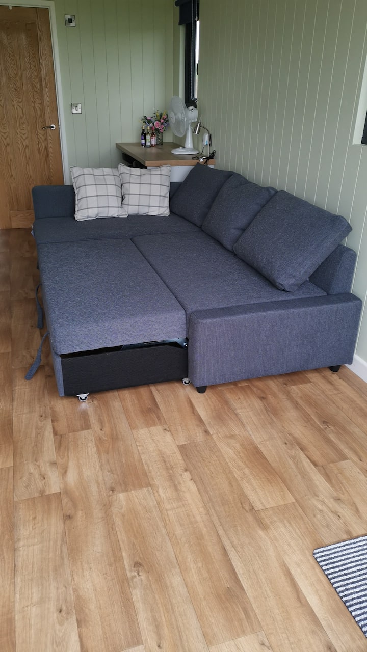 Good size for a sofa bed... 