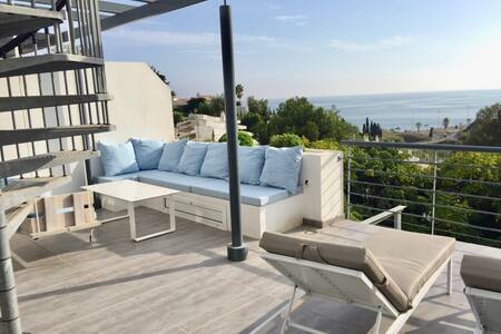 Beautiful apartment in Benalmadena pool&parking