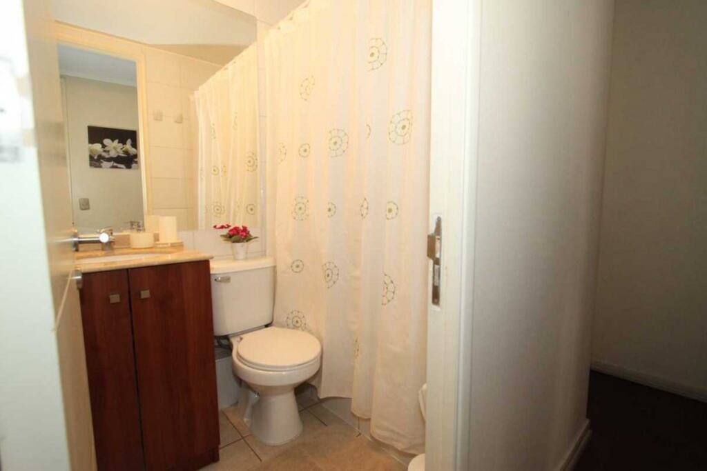 Baño completo con Ducha y tina