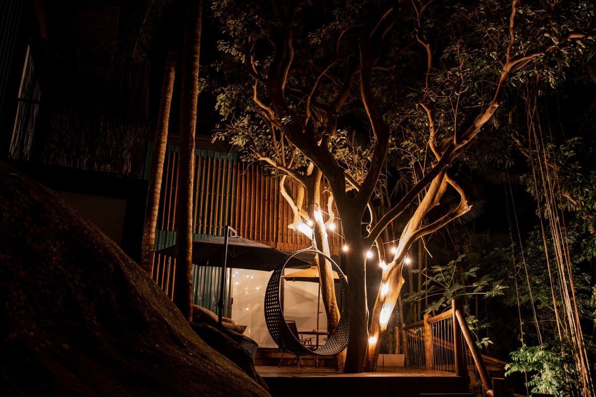 Outdoor Area at Casa Natu Ilhabela Studio Feiticeira with Jacuzzi in Ilhabela