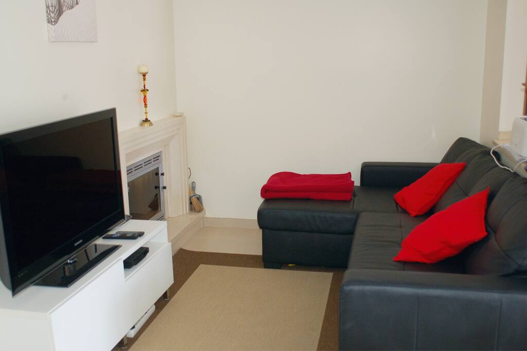 Tv and Wifi