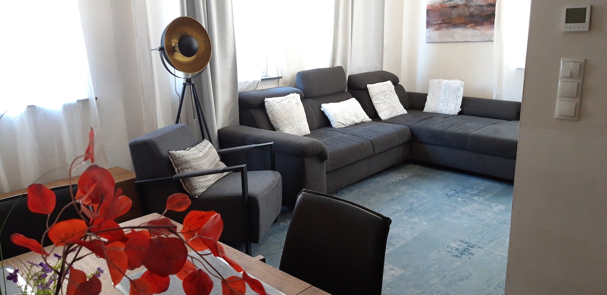 Successful Airbnb property: In the center of Bonn Bad Godesberg in Alt Godesberg