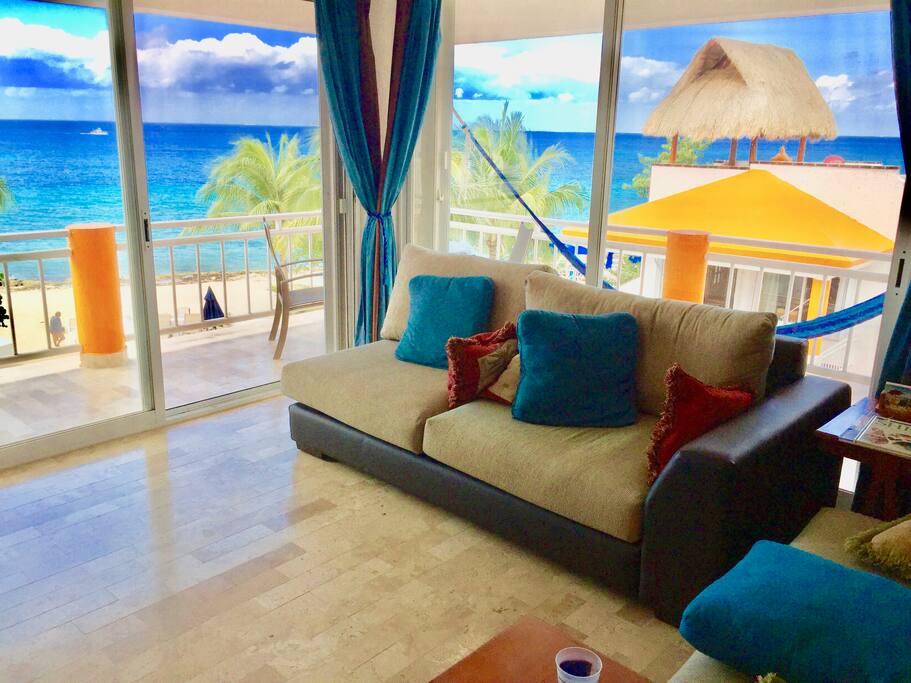 Panoramic views out of every window