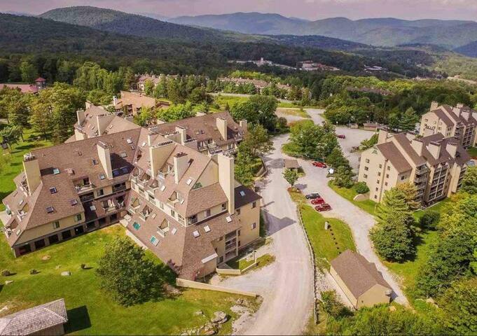 Cute Condo For Your Vermont Winter Vacation 1B7