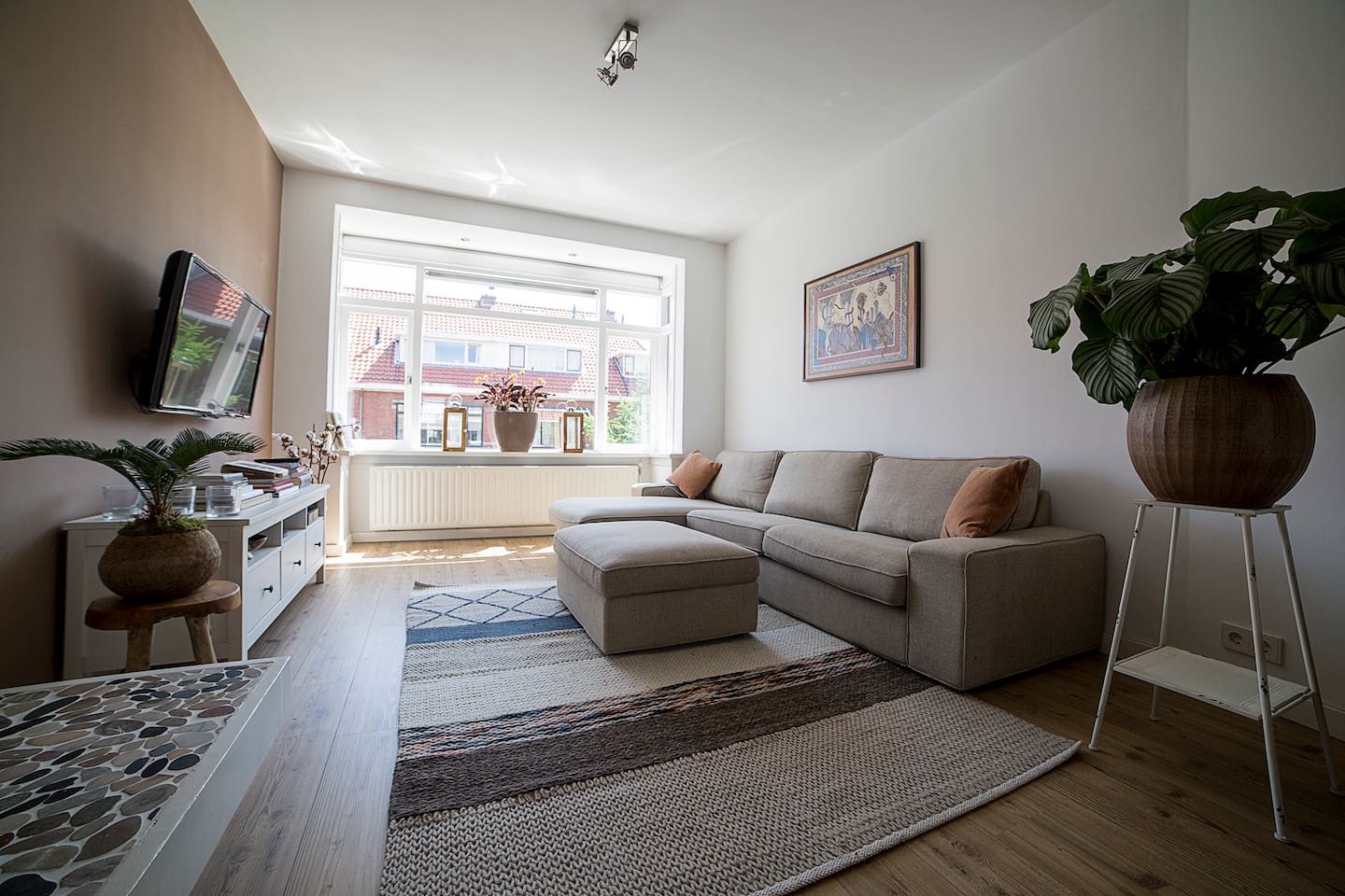 Top 20 voorburg vacation rentals, vacation homes & condo rentals ...
