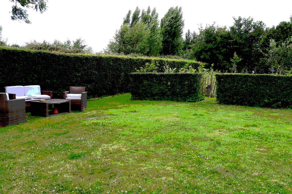 Pause détente près du potager