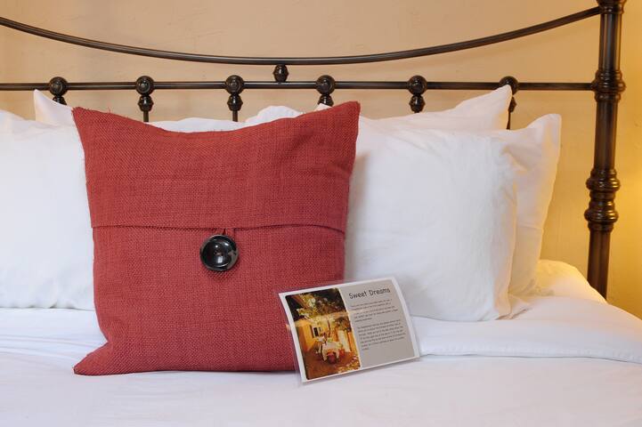 Serene and Spacious Casita for 4!