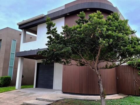 Gorgeous luxe organic modern minimal 5 brm 5.5 bth