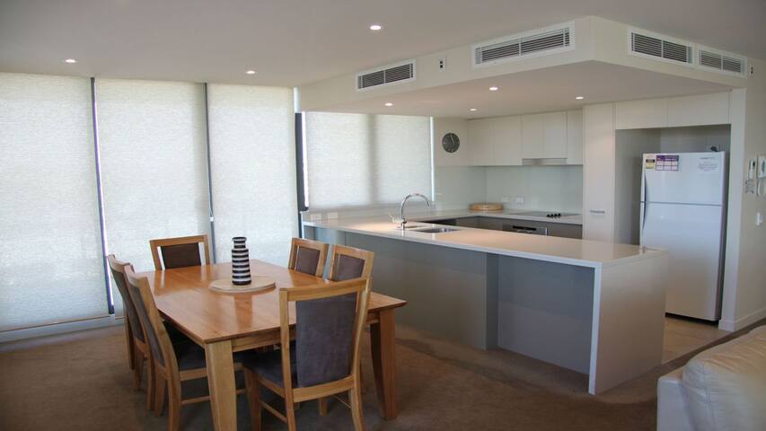 Strand Beachside 802 gallery image 3