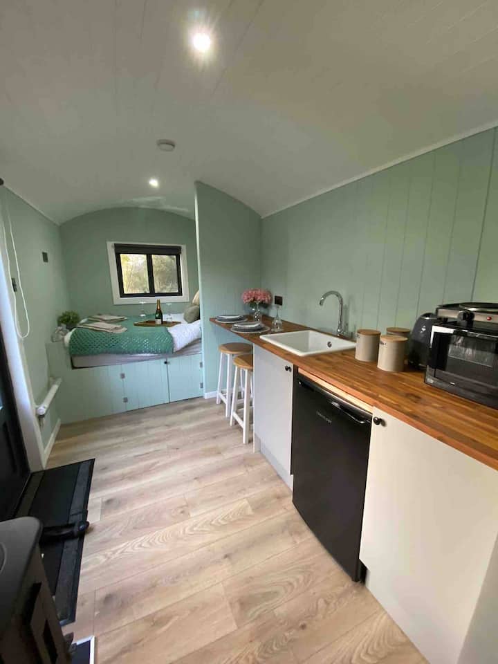 Barnland Shepherds Hut - Kent