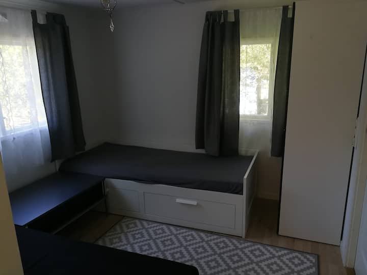 Bedroom with 1 pullout bed which becomes a double
