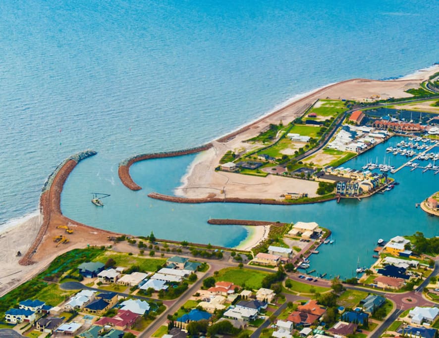 Port Geographe Marina is within easy walking distance.,