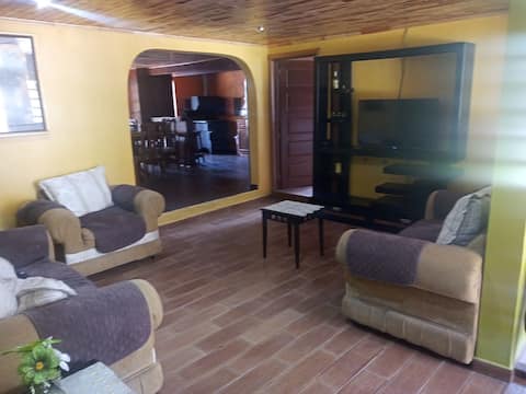 Successful Airbnb property: Mi Ranchito country house in Creel