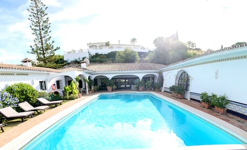 Villa Casa Michael 8-bed near Puerto Banus
