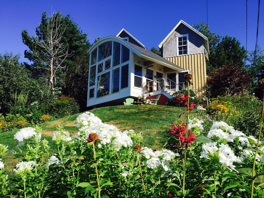 "The Cottage" Houses for Rent in Portland, Maine, United States