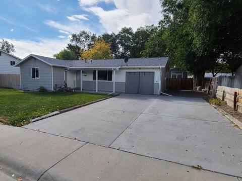 3 bedroom house and parking.