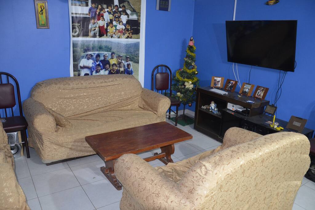 fully equiped living room