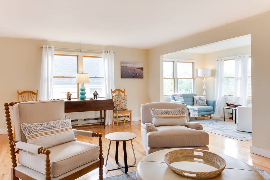 Upstairs Living Room