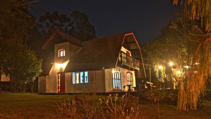 BEAUTIFUL HOUSE! FAMILY ECOLOGY AND ADVENTURE!