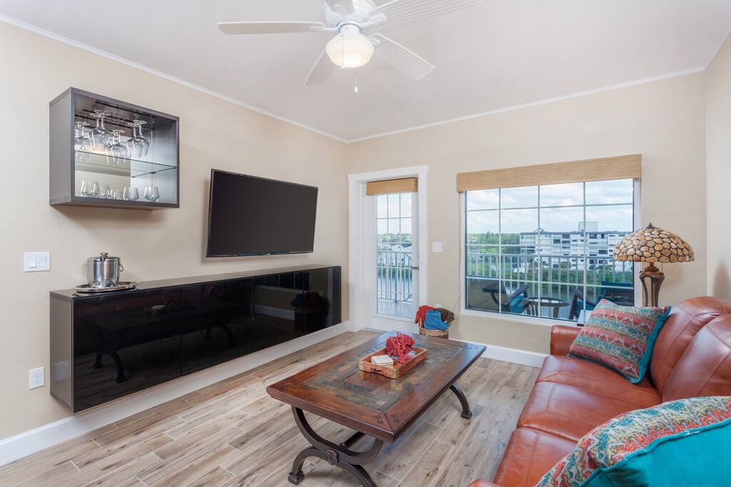 Custom Media Center with Samsung Smart TV and Bar Area