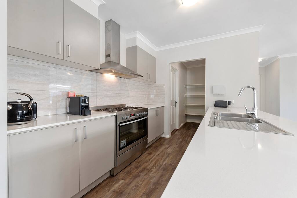 Kitchen to make you a Master Chef