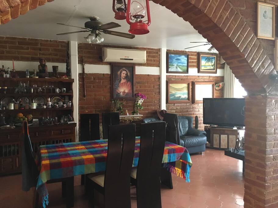 Aquí se viven momentos familiares deliciosos. El Comedor.