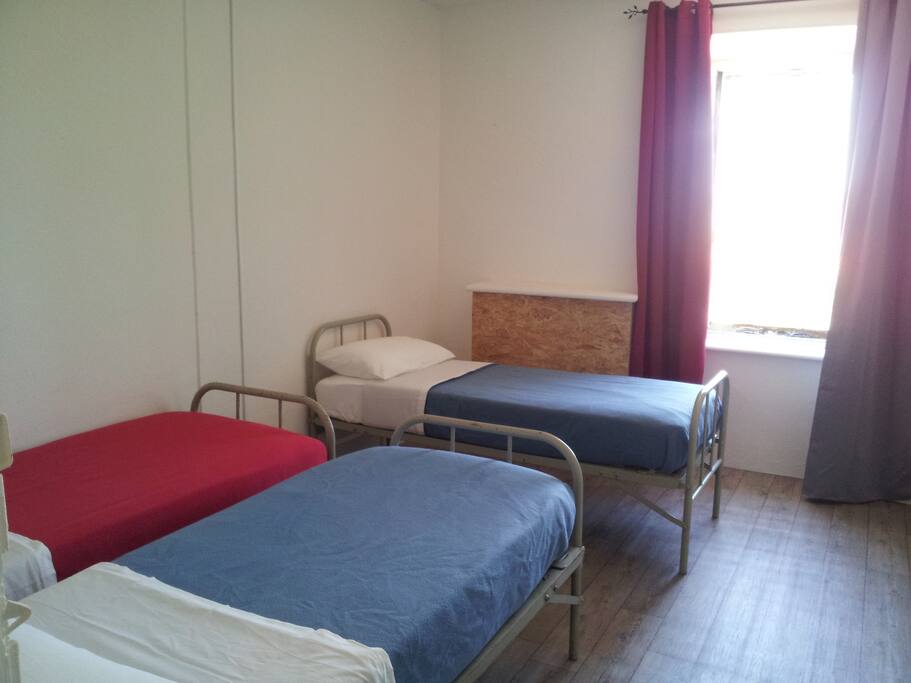 CHAMBRE DE 3