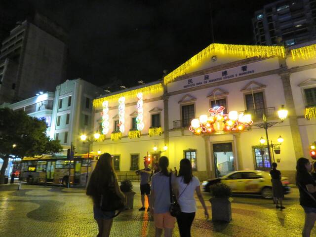 Room to stay in Macau near in tourist spots.