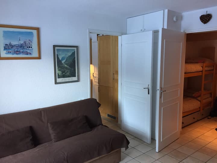Face Au Mont-blanc, Au Pied Des Pistes. - Saint-Gervais-les-Bains
