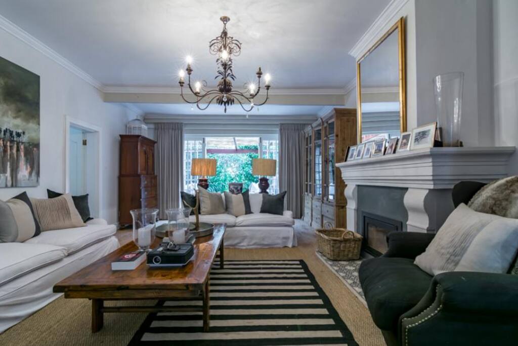 colonial interiors