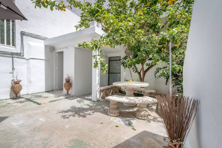 Nafeti gallery image 2