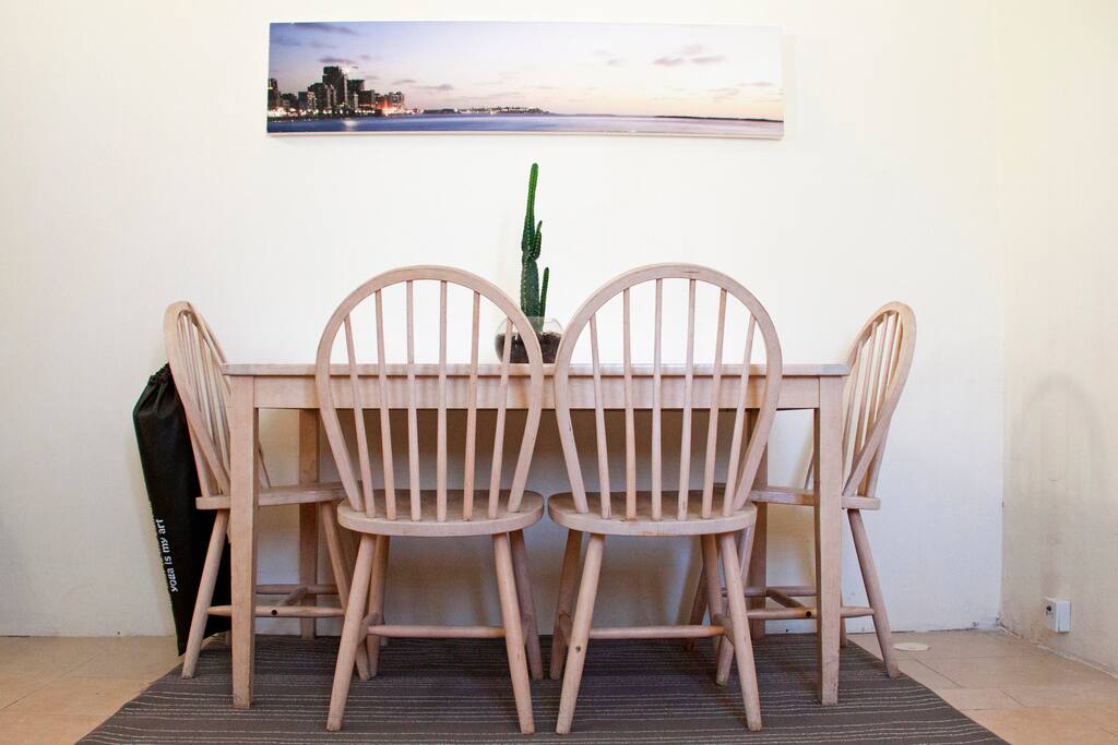 The bright room- dining area