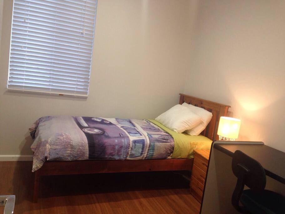 Private single bedroom