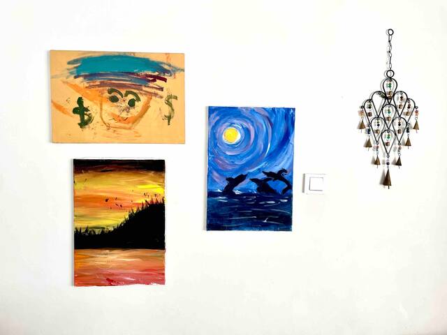 Family friendly 2 BR 1 BTH apartment w/ sea views. gallery image 5