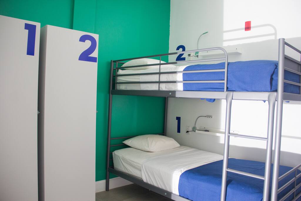 4 bed dorm
