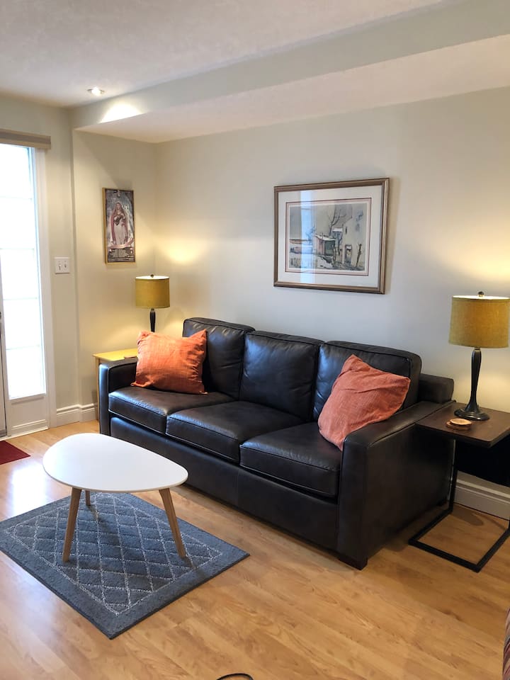 Nolahouse Charming Bungalow In The Heart Of Elora - Ontario