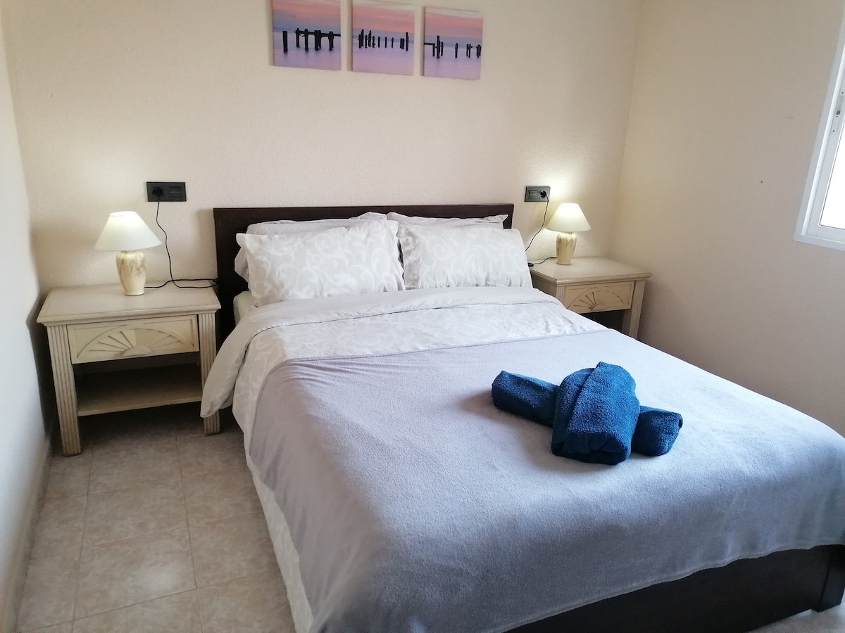 غرفة النوم 1