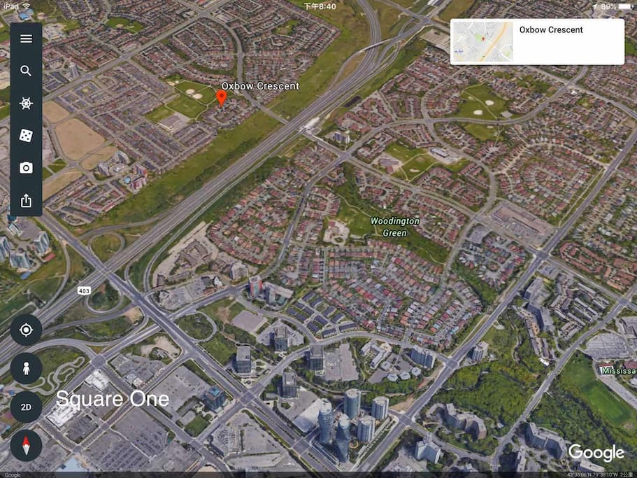 The direction and distance from the residence to Square One__city center