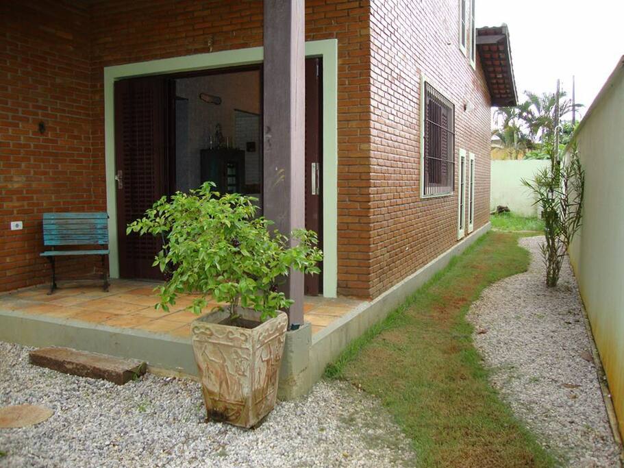 Casa ajardinada!