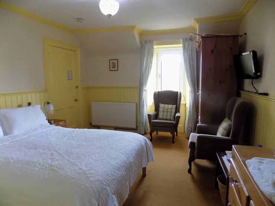 Double en-suite at Castlwigg Lodge B&B