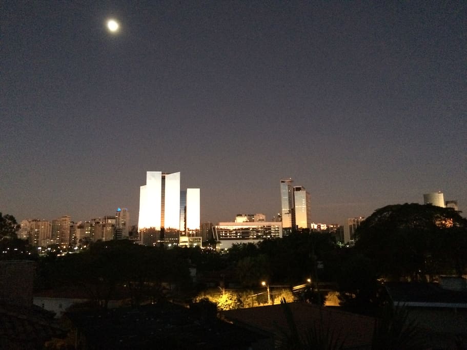 Vista ao cair da noite